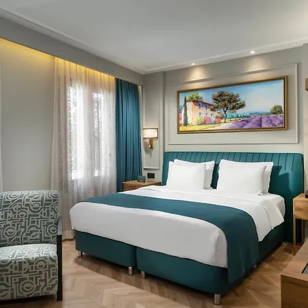 Hotel Royan *
