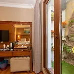 Royan 4* İstanbul