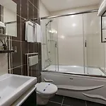 Royan Otel